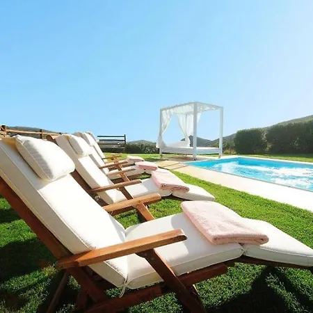 别墅 Kato Fellos Sleeps 8 With Pool Air Con And Wifi
