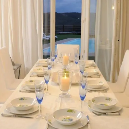 Kato Fellos Sleeps 8 With Pool Air Con And Wifi *