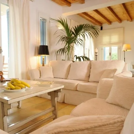 Kato Fellos Sleeps 8 With Pool Air Con And Wifi Vila Makrotándalon