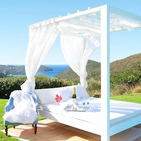 Kato Fellos Sleeps 8 With Pool Air Con And Wifi